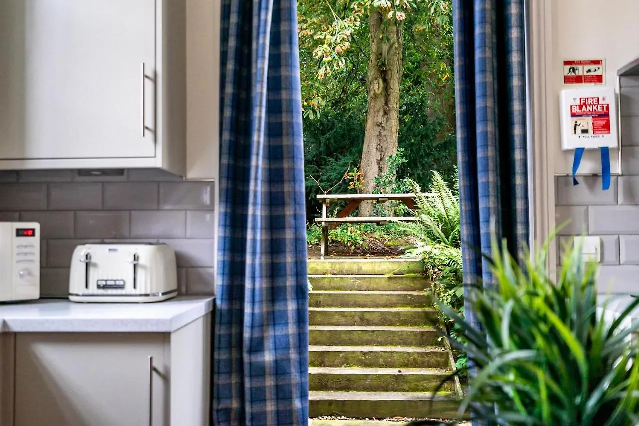 Middlethorpe Manor - No 5 Lazy Days And Explore Villa York