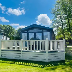 Pebble With Hot Tub York